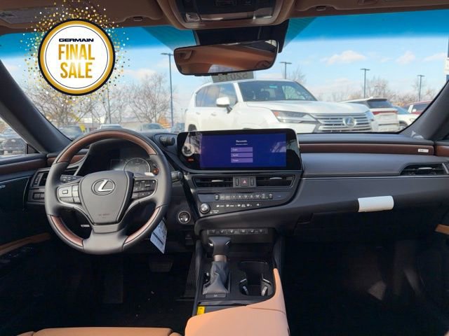 New 2025 Lexus ES 350 Ultra Luxury image 16
