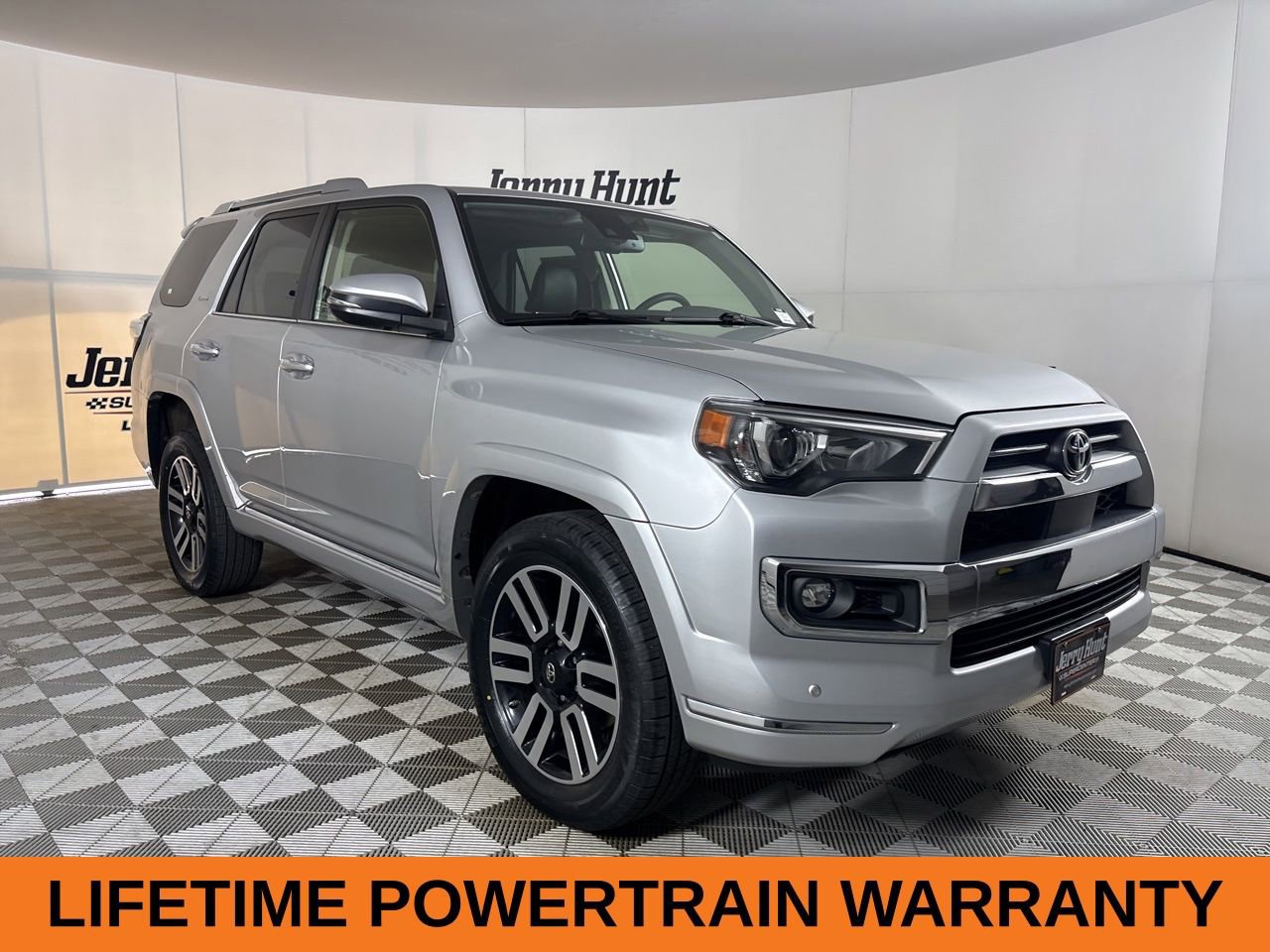 Used 2021 Toyota 4Runner Limited AWD/4WD image 5