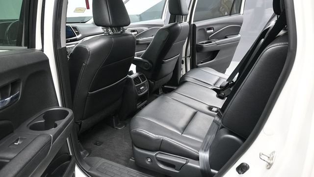 Used 2017 Honda Pilot EX-L image 12