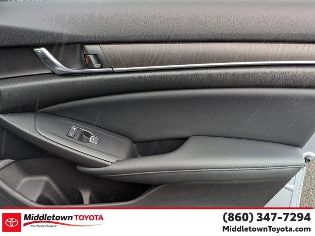 Used 2022 Honda Accord EX-L image 37