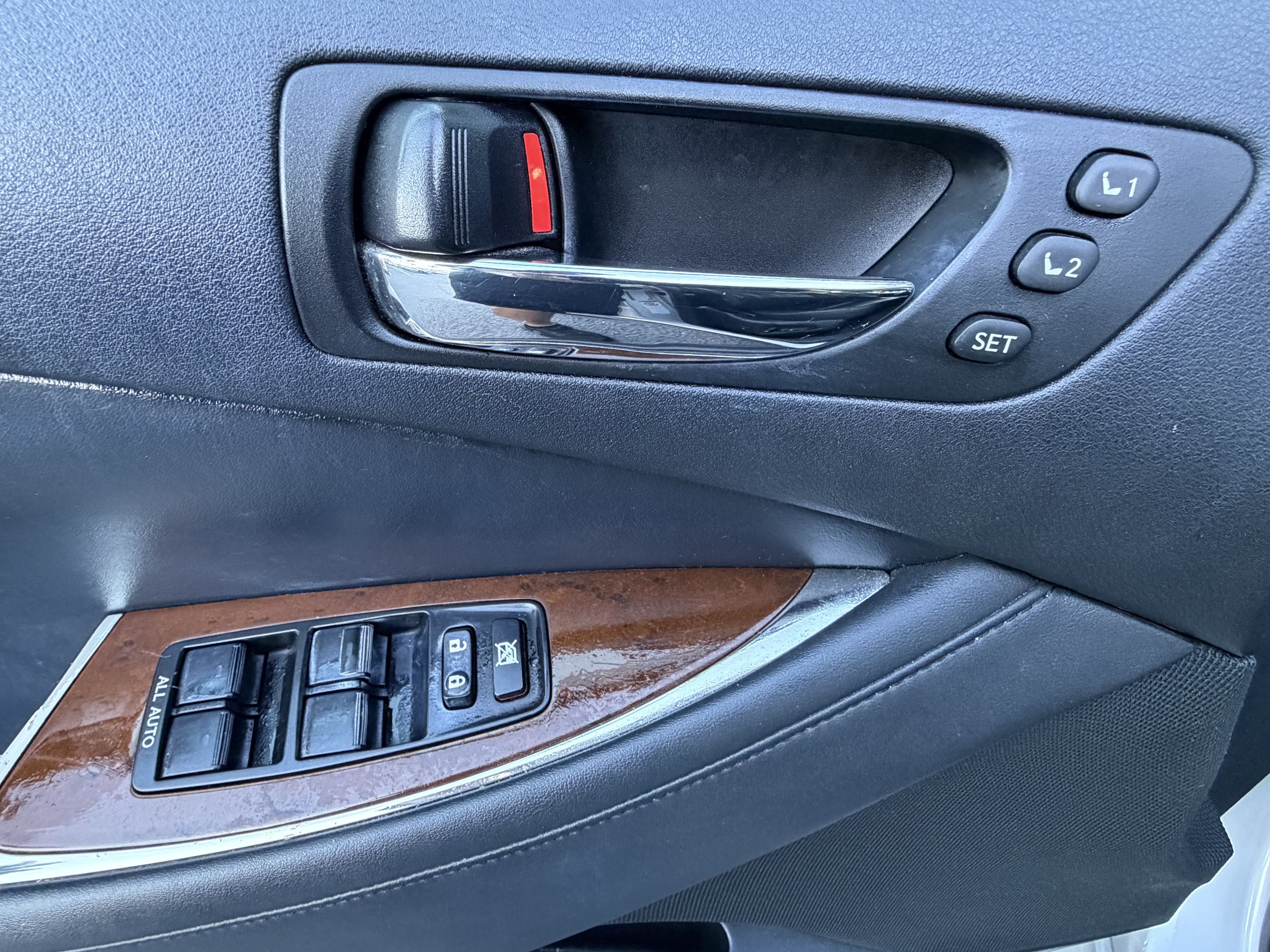 Used 2011 Lexus ES 350 FWD image 14