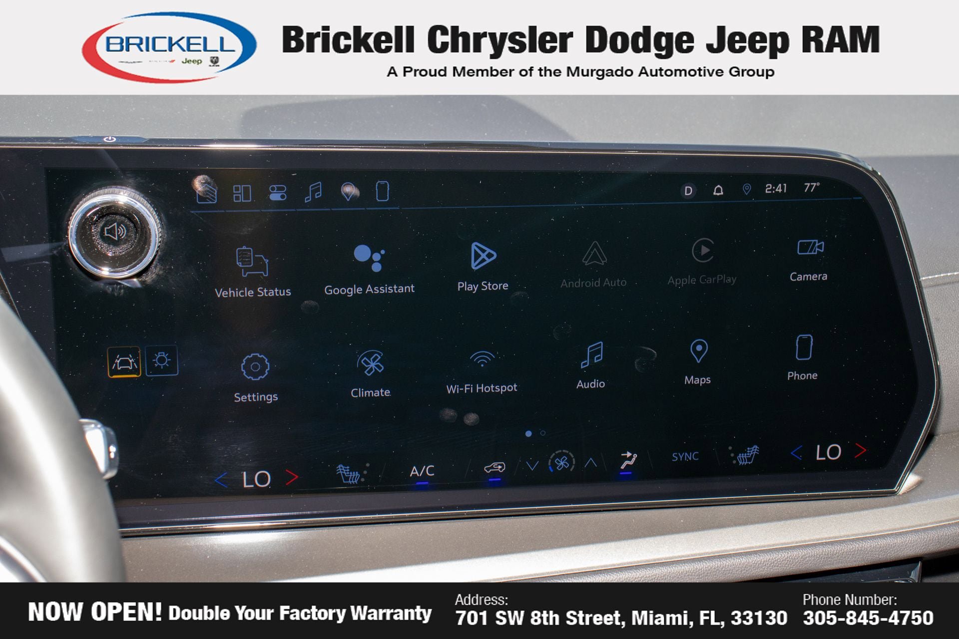 Used 2024 Chevrolet Traverse LT FWD image 34