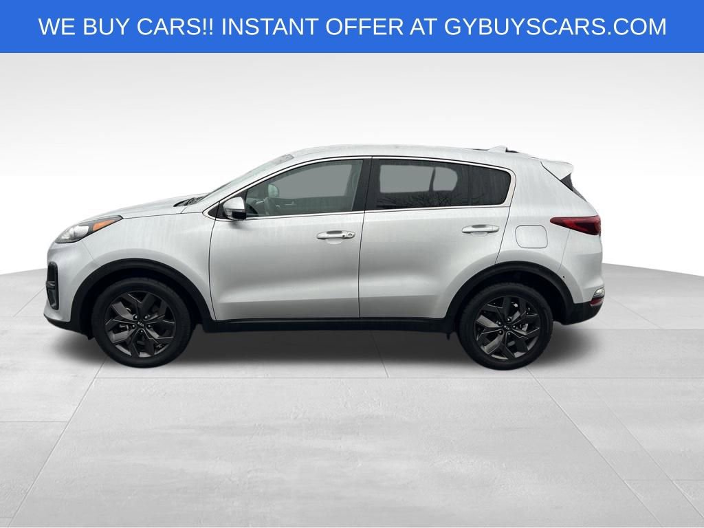Used 2022 Kia Sportage LX w/ LX FWD Value Edition Package image 3