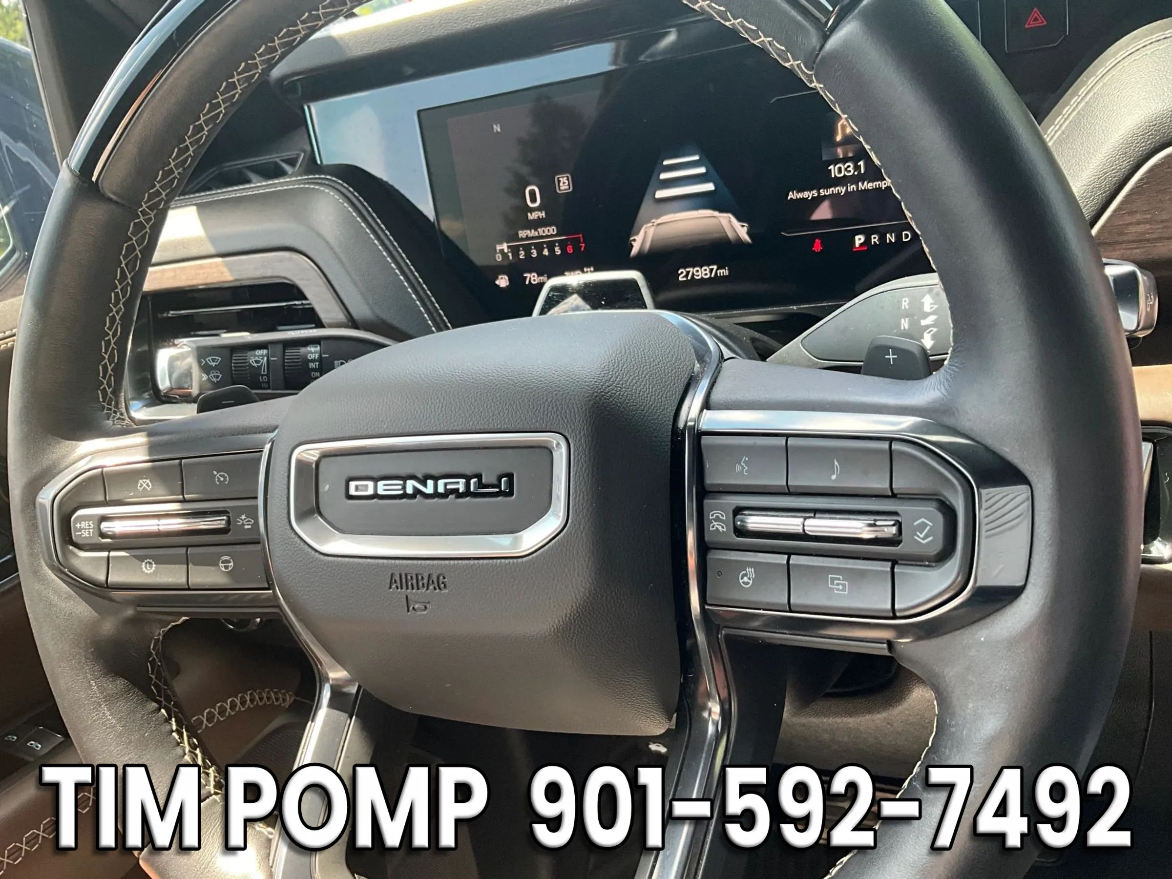 Used 2025 GMC Yukon Denali Ultimate AWD/4WD image 27