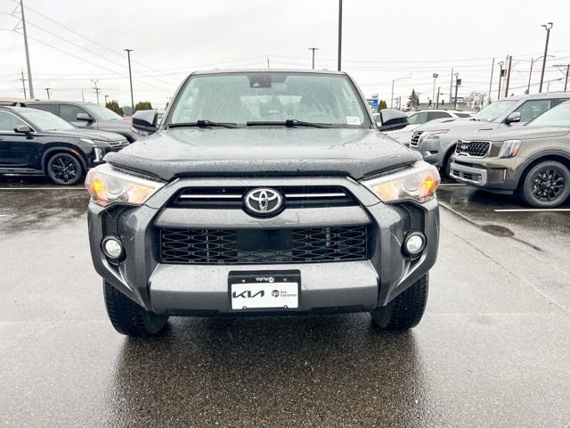 Used 2020 Toyota 4Runner SR5 image 4