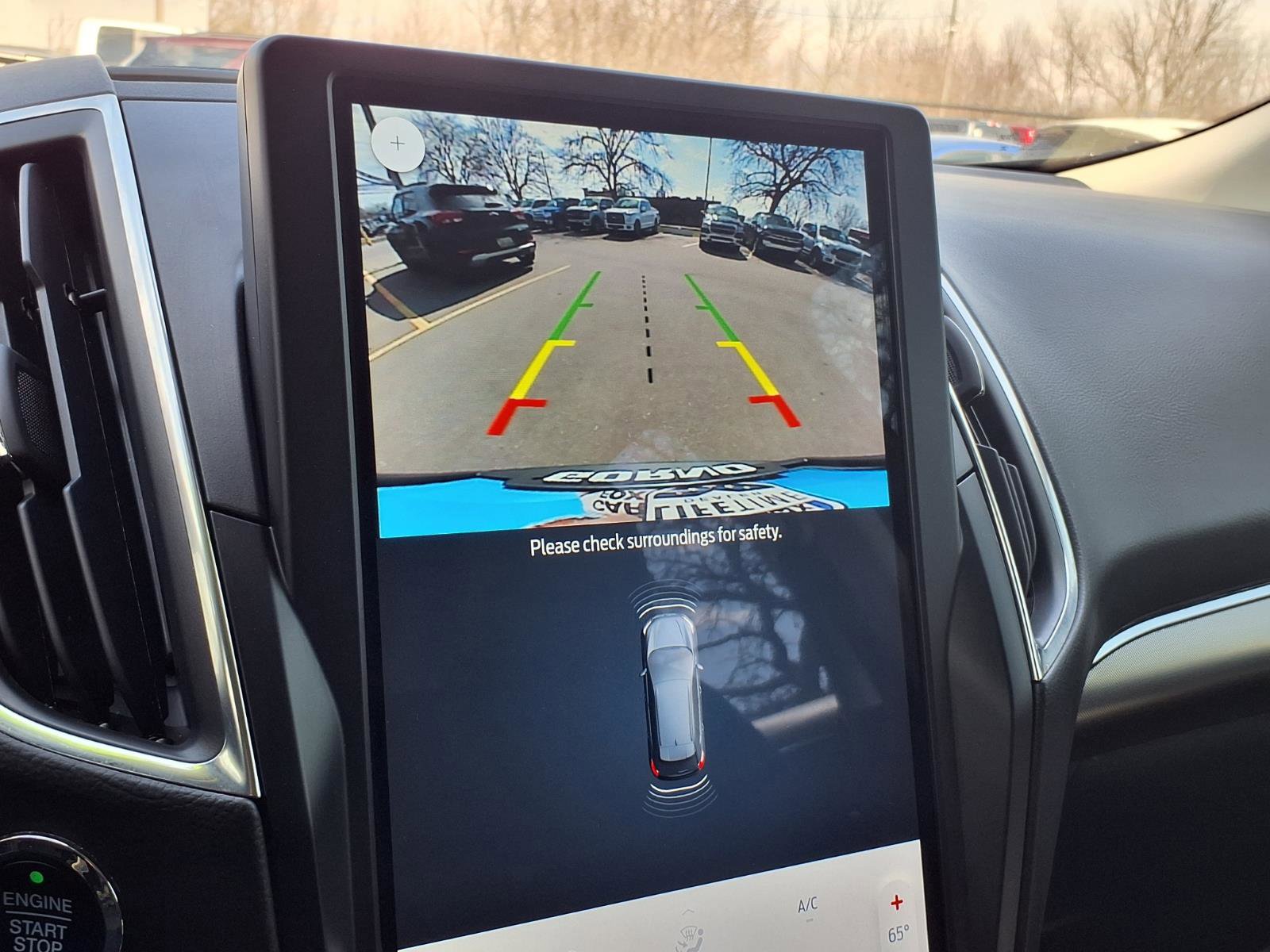 Used 2024 Ford Edge Titanium image 8