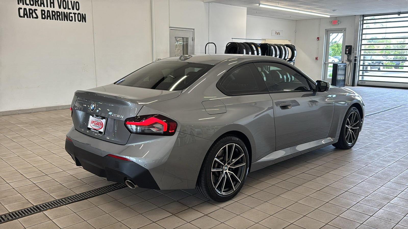Used 2025 BMW 230i xDrive Coupe w/ Premium Package AWD/4WD image 5