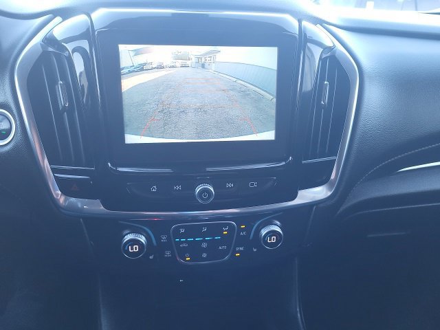 Used 2018 Chevrolet Traverse LT w/ LPO, 'HIT The Road' Package AWD/4WD image 3