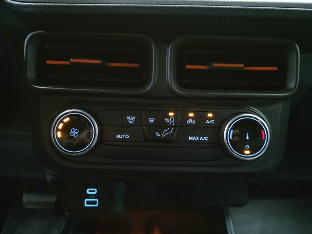 Used 2022 Ford Maverick XLT FWD image 29