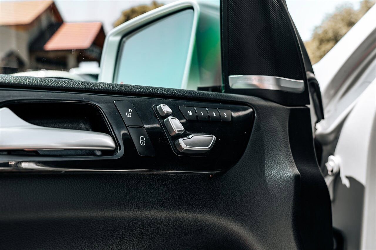 Used 2017 Mercedes-Benz GLS 450 4MATIC image 17