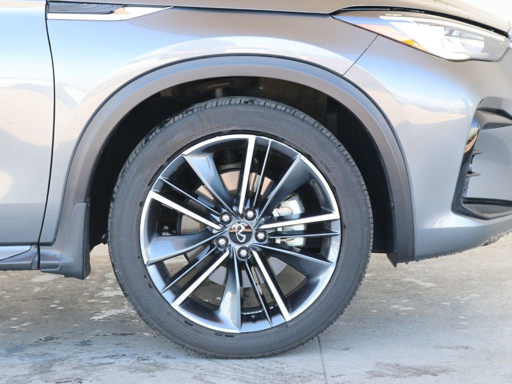 Certified 2025 INFINITI QX55 Luxe w/ Cargo Package AWD/4WD image 15