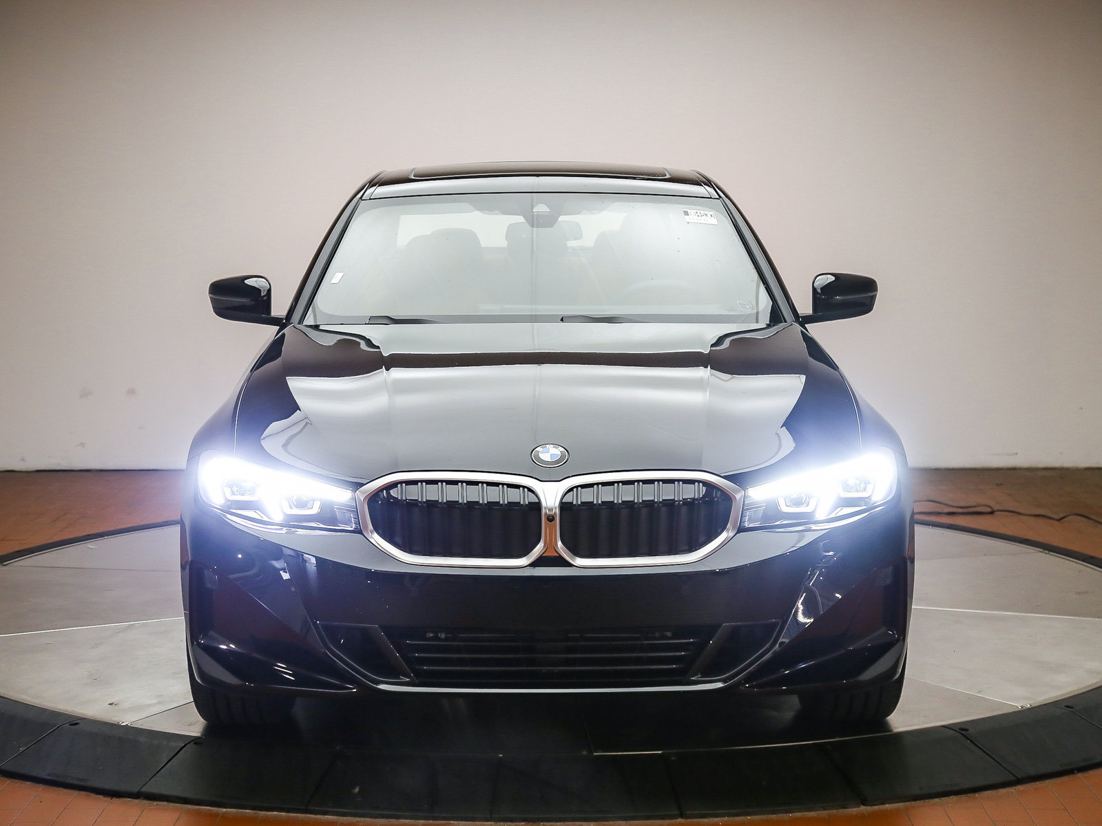 New 2026 BMW 330i xDrive Sedan w/ Convenience Package AWD/4WD image 2