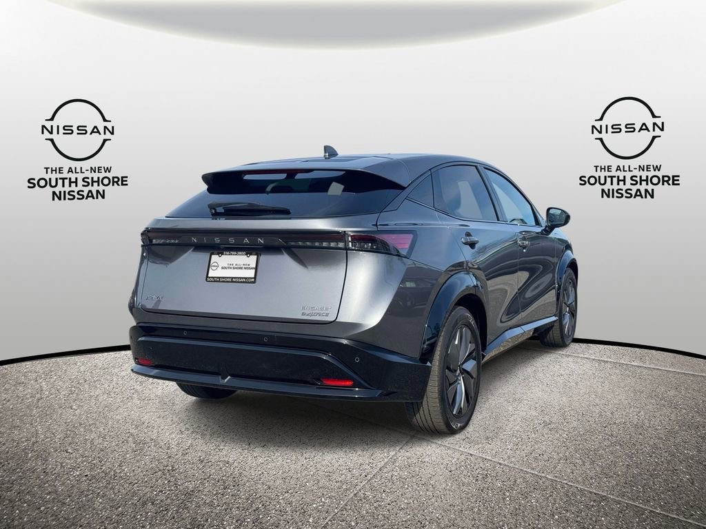 Used 2025 Nissan Ariya AWD image 5