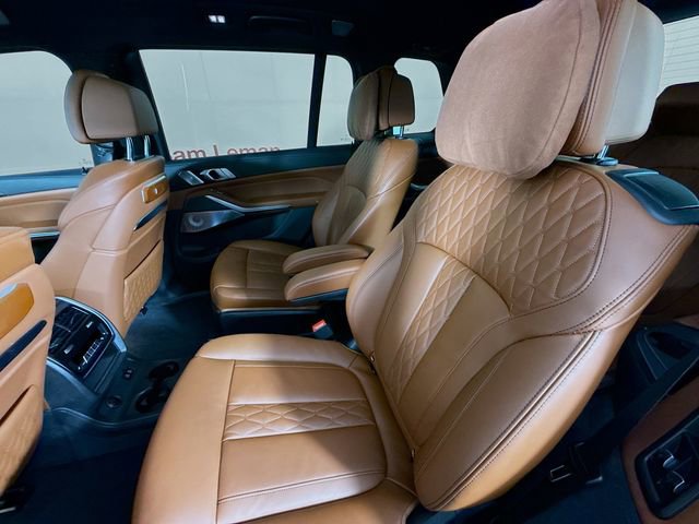 Used 2025 BMW ALPINA XB7 AWD/4WD image 26