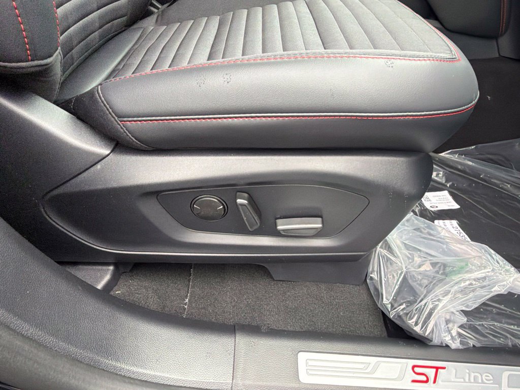 New 2027 Ford Explorer ST-Line w/ Premium Package AWD/4WD image 40