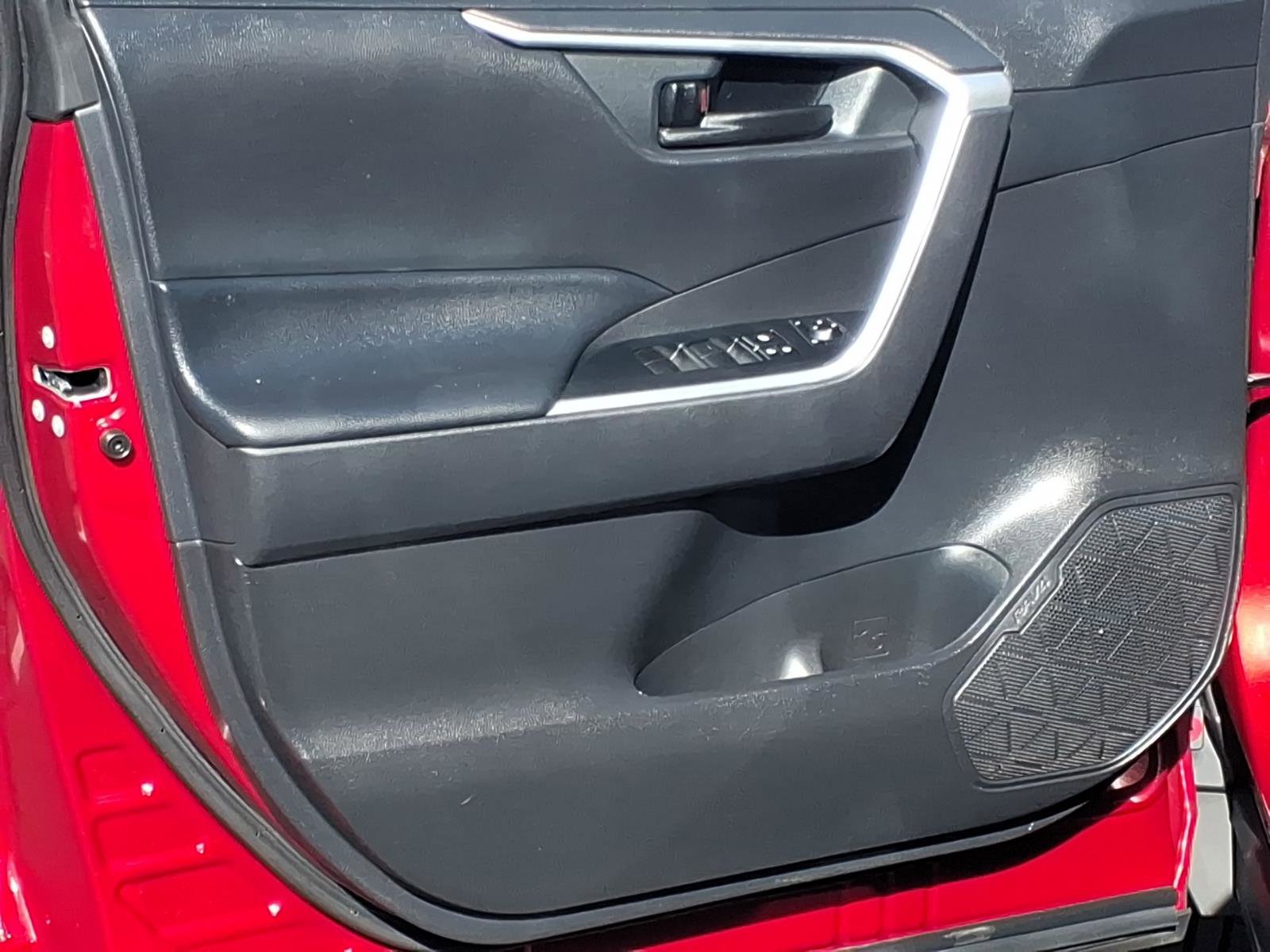 Certified 2020 Toyota RAV4 LE w/ Carpet Mat Package image 13