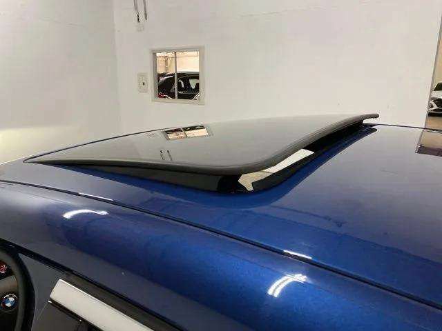 Used 2022 BMW 330i Sedan w/ Driving Assistance Package RWD image 92