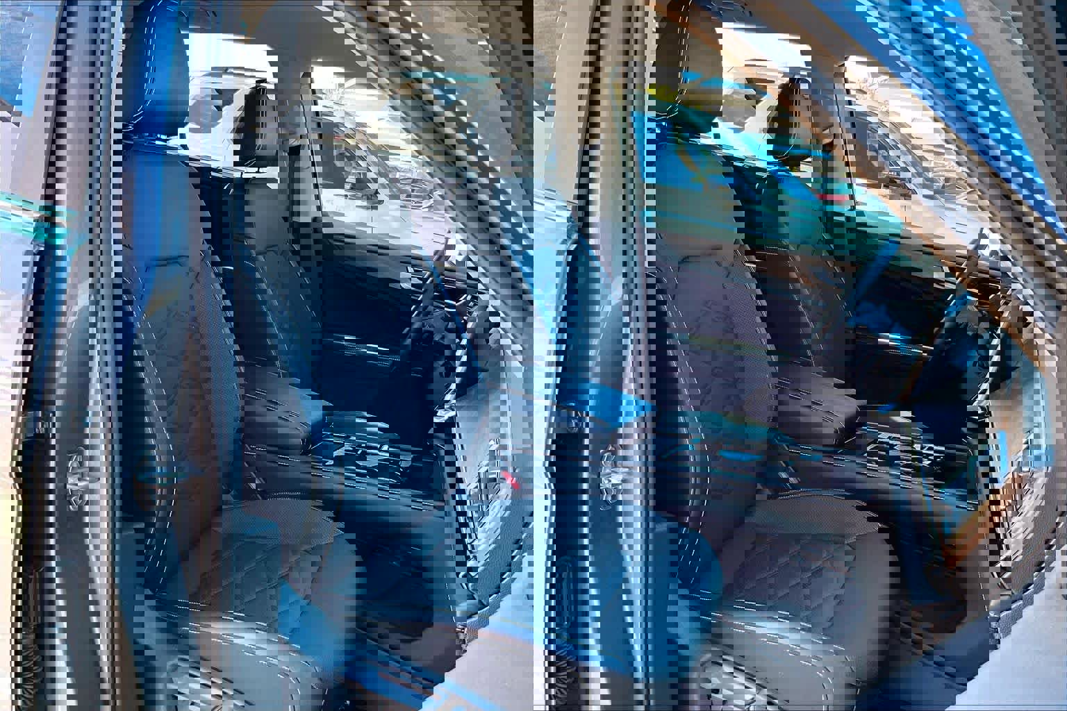 Used 2024 Volkswagen Atlas SE image 9