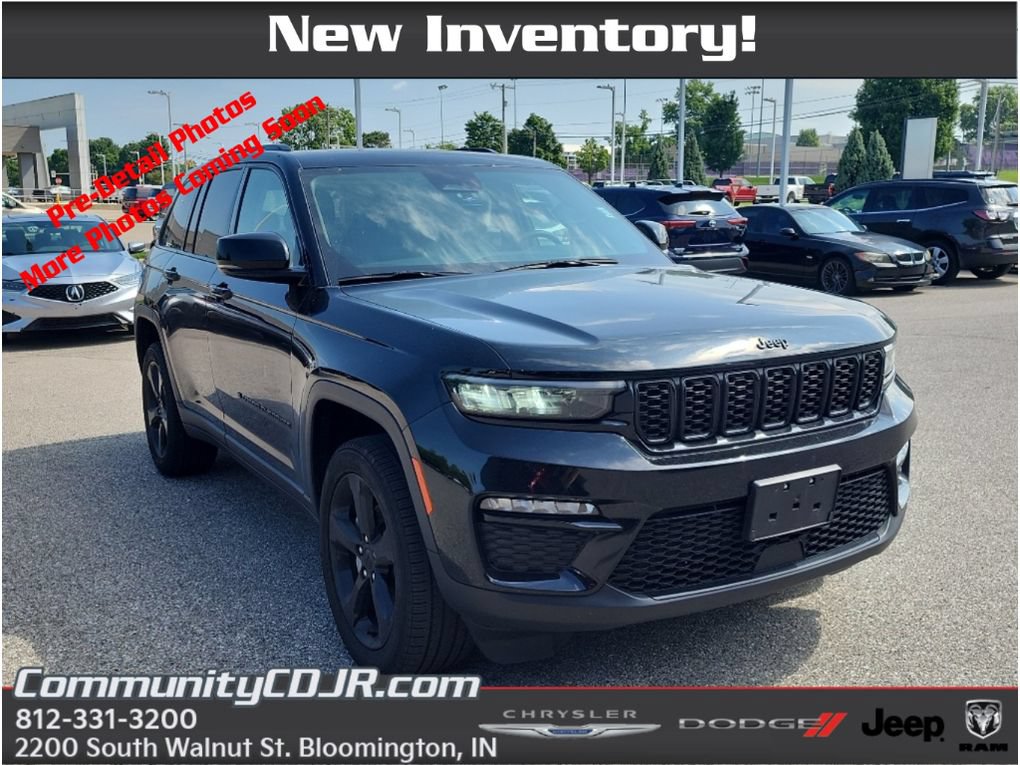 Used 2023 Jeep Grand Cherokee Limited w/ Black Appearance Package