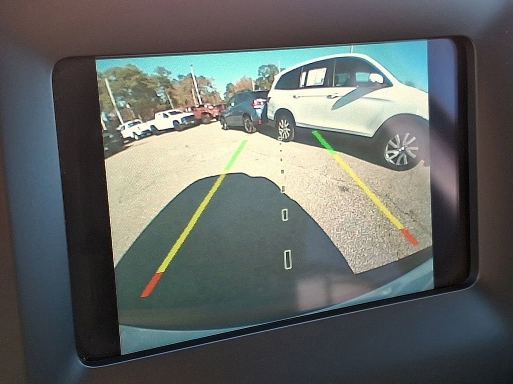 Used 2019 Jeep Cherokee Latitude Plus image 18