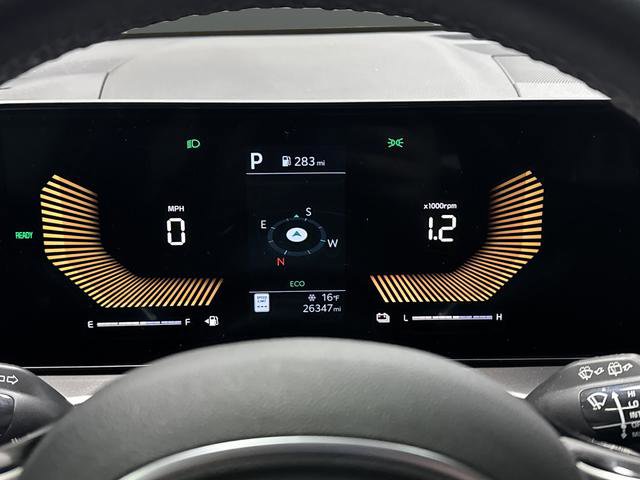 Used 2025 Kia Sorento EX image 17