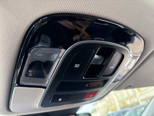 Certified 2022 Hyundai Tucson Limited w/ Cargo Package image 28