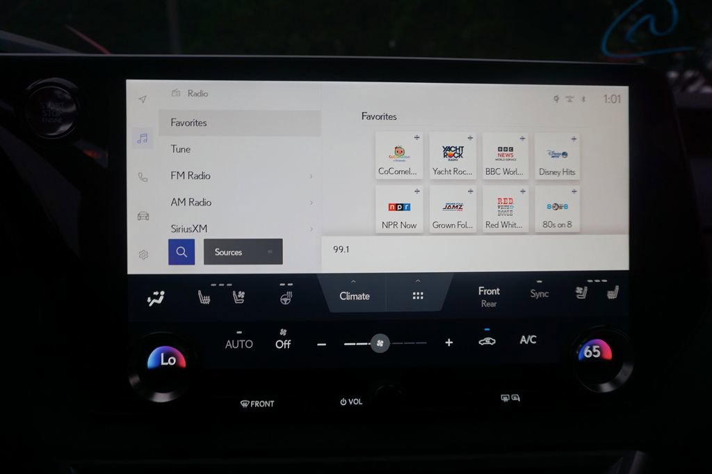 Used 2023 Lexus RX 350 Premium w/ Accessory Package (K3) FWD image 10
