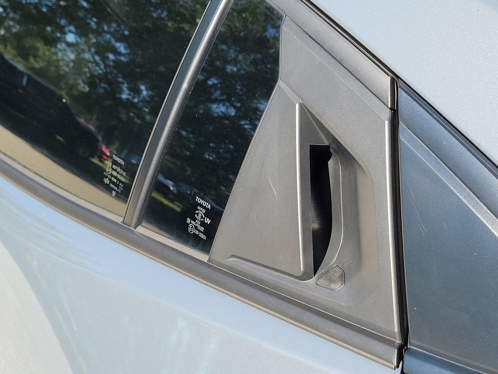 Used 2025 Toyota Prius Limited FWD image 14