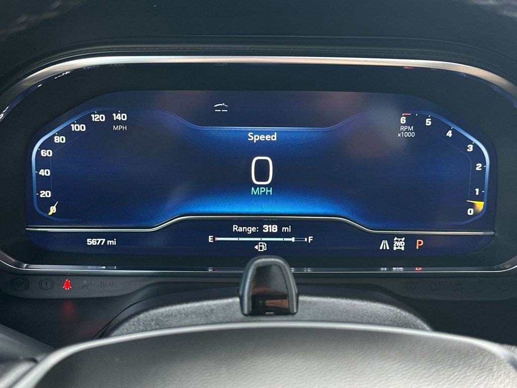 Used 2024 Chevrolet Tahoe Premier w/ Advanced Technology Package image 32