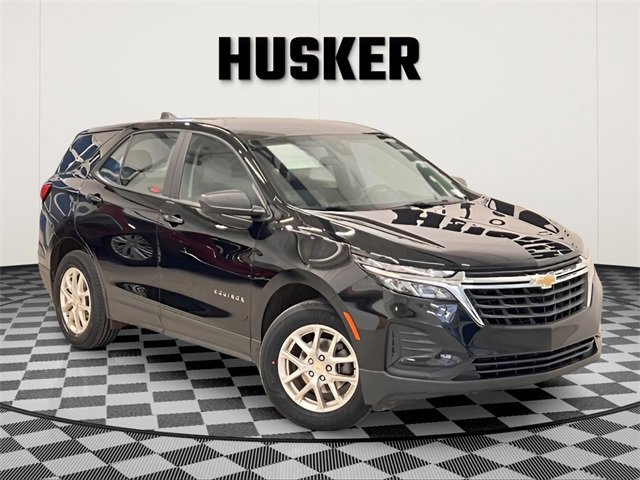 Certified 2023 Chevrolet Equinox LS image 1