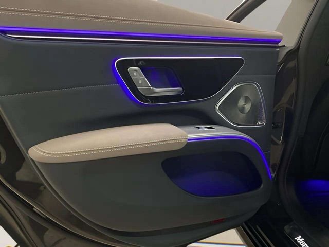 Used 2023 Mercedes-Benz EQS 580 4MATIC Sedan image 66