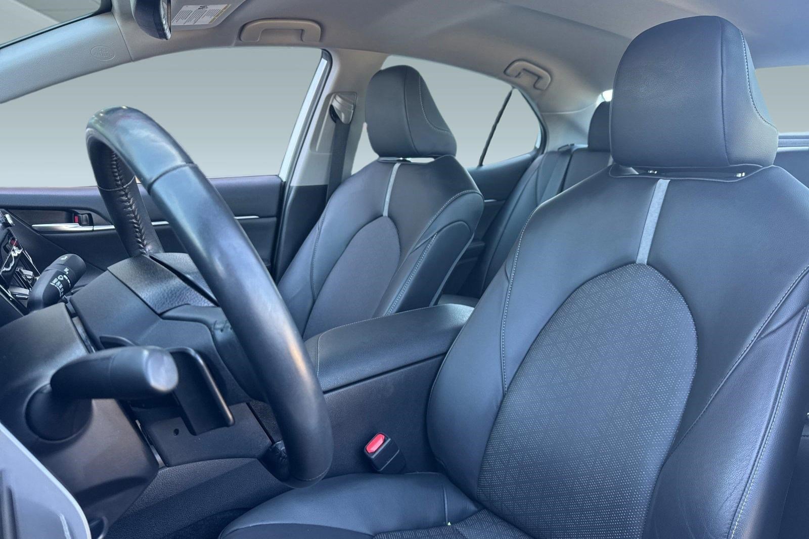 Certified 2022 Toyota Camry XSE FWD image 23