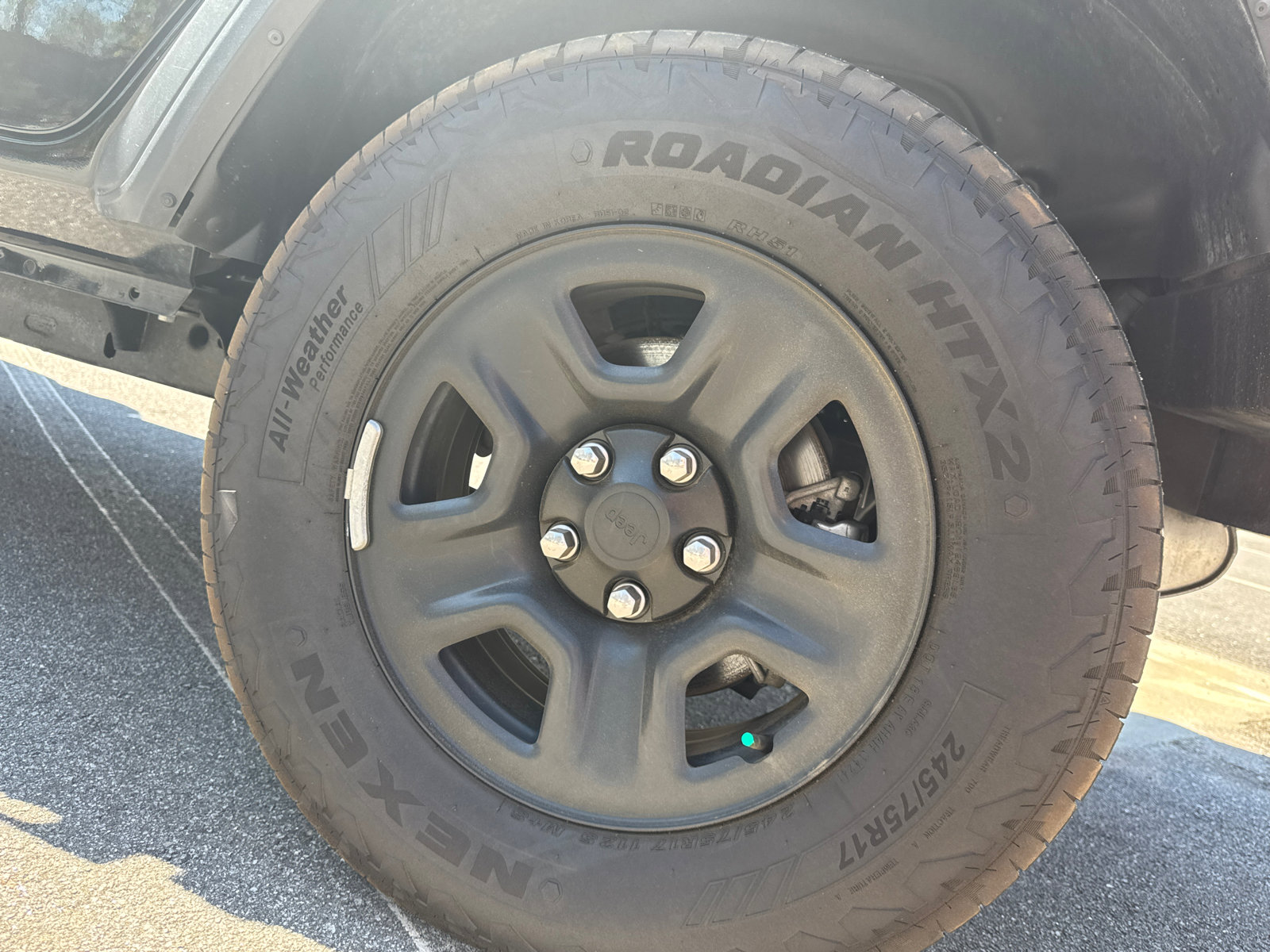 Used 2024 Jeep Wrangler Sport image 20