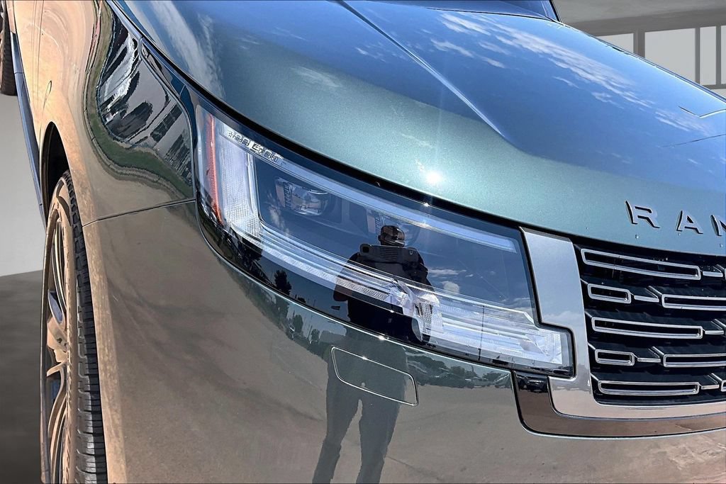 Certified 2023 Land Rover Range Rover SE AWD/4WD image 29