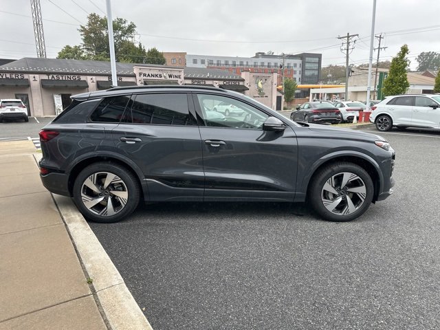 New 2025 Audi Q6 e-tron Premium Plus image 6