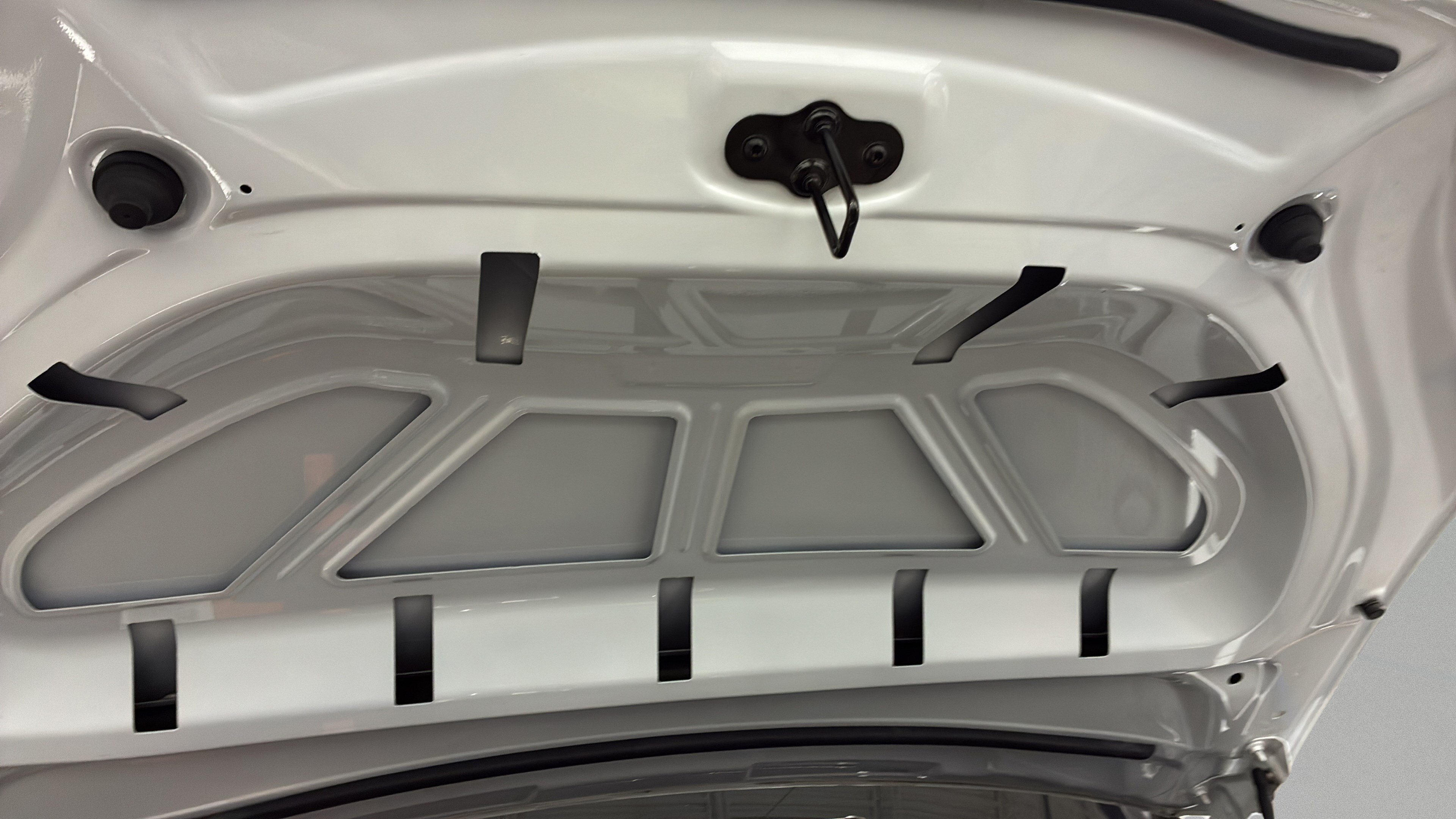 Used 2018 Tesla Model X 100D AWD/4WD image 30