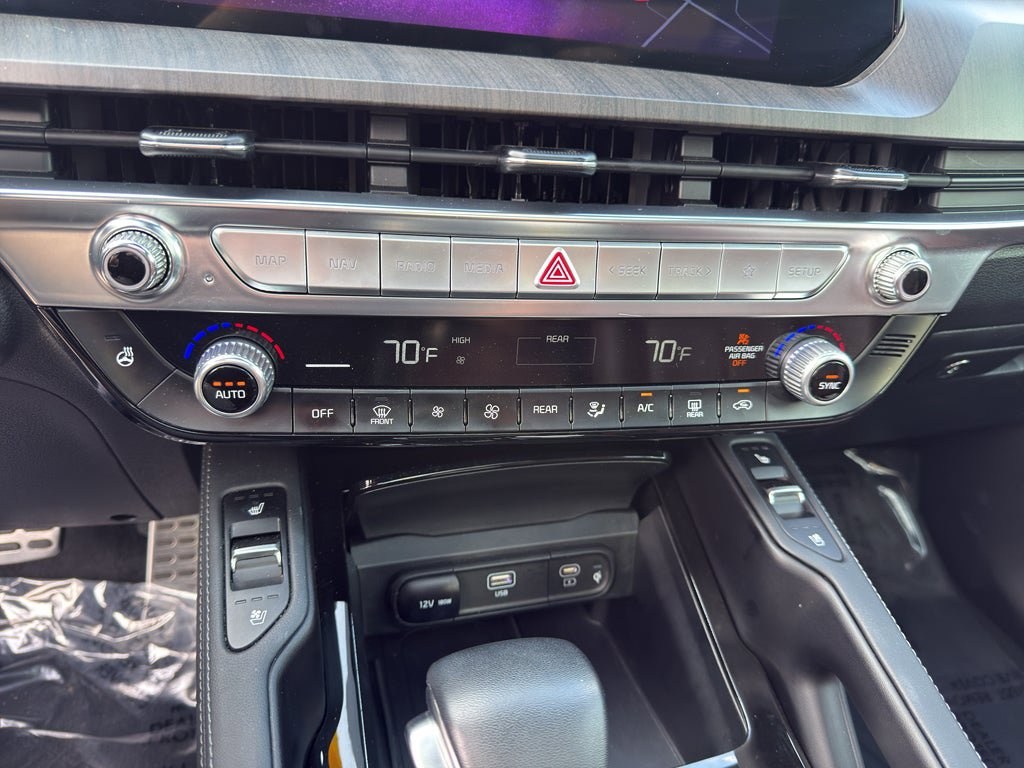 Used 2024 Kia Telluride SX AWD/4WD image 18