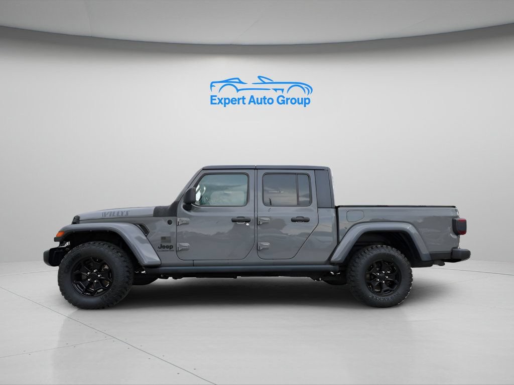 Used 2021 Jeep Gladiator Sport AWD/4WD image 11