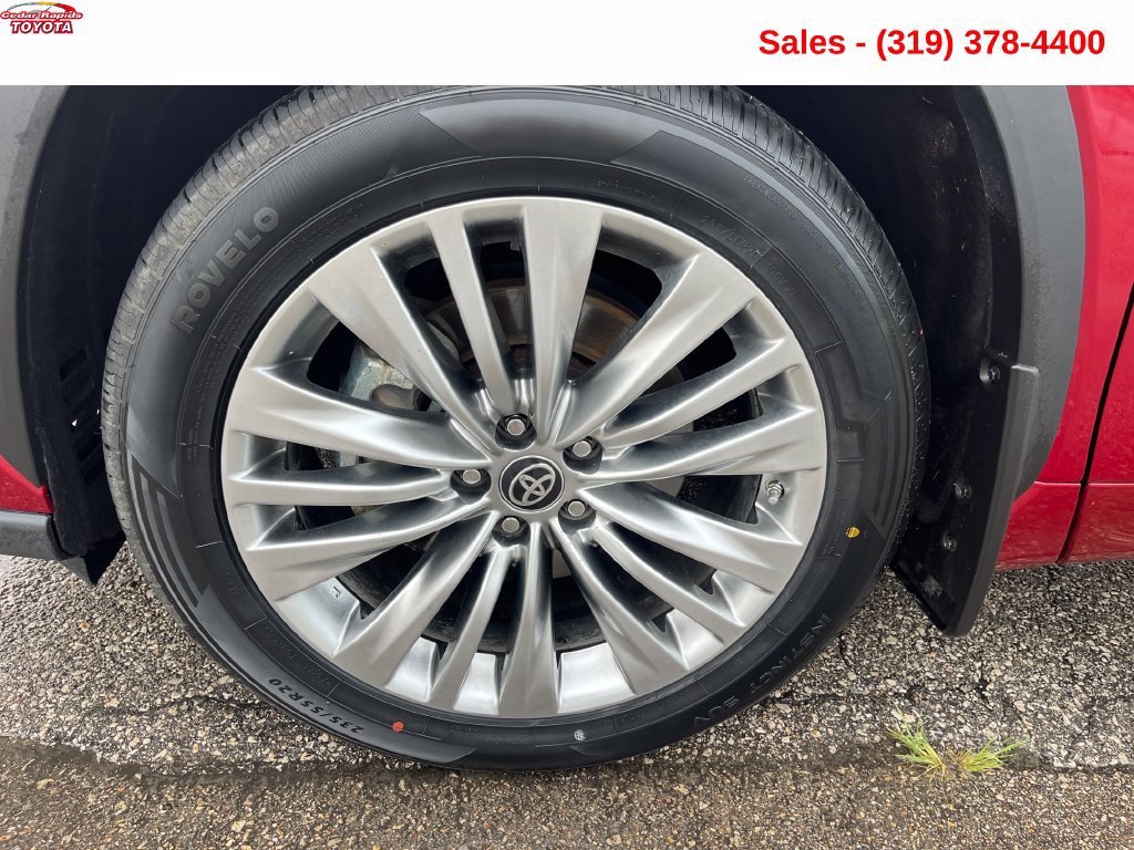 Used 2023 Toyota Highlander Platinum AWD/4WD image 13