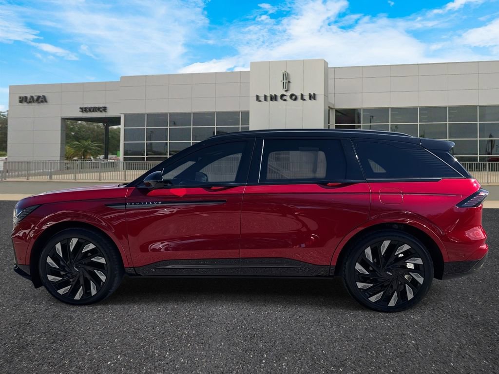 Certified 2024 Lincoln Nautilus Reserve w/ Equipment Group 203A image 6