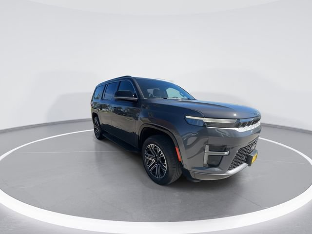 New 2026 Jeep Grand Wagoneer 4WD w/ 8-Passenger Seating Package image 2