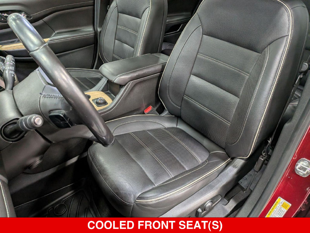 Used 2019 GMC Acadia Denali AWD/4WD image 13