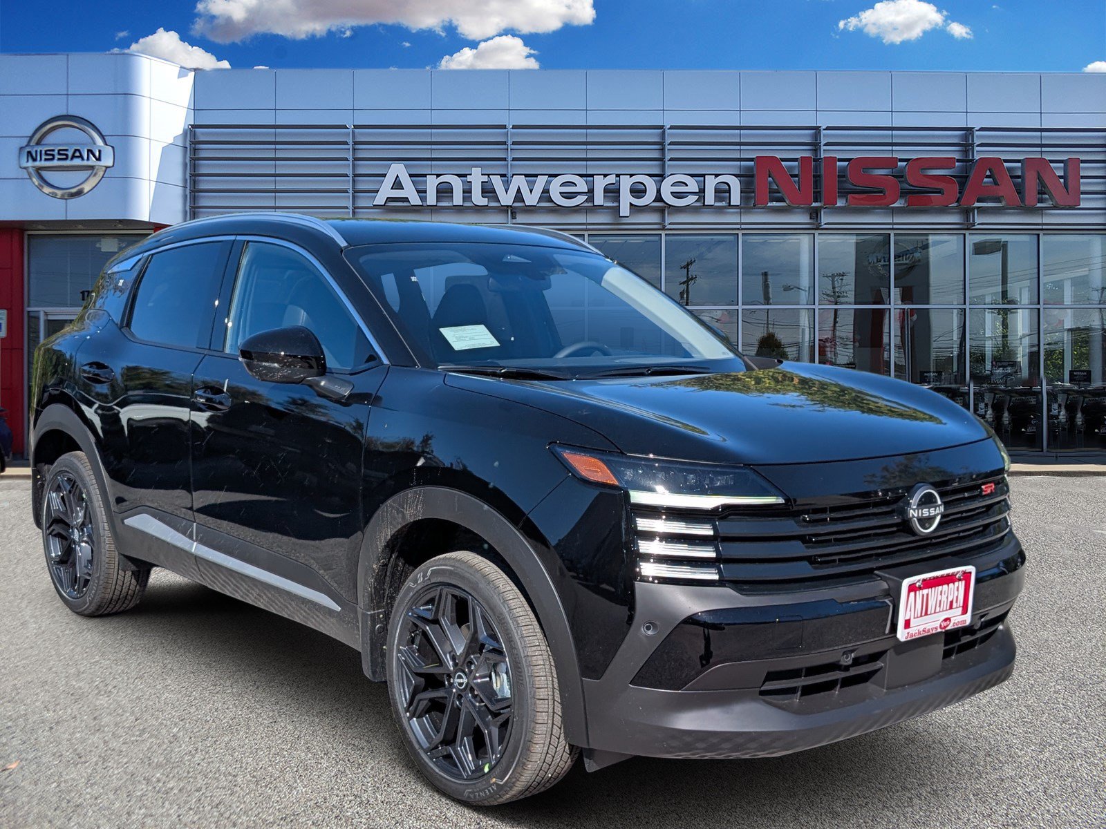 New 2027 Nissan Kicks SR FWD image 1