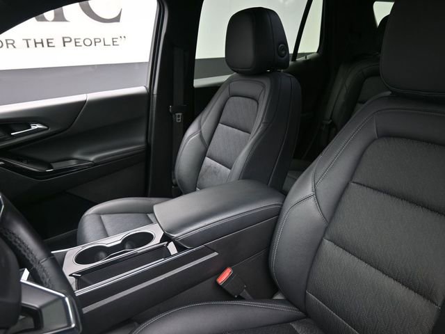 Used 2025 Chevrolet Equinox LT w/ Convenience Package II image 16
