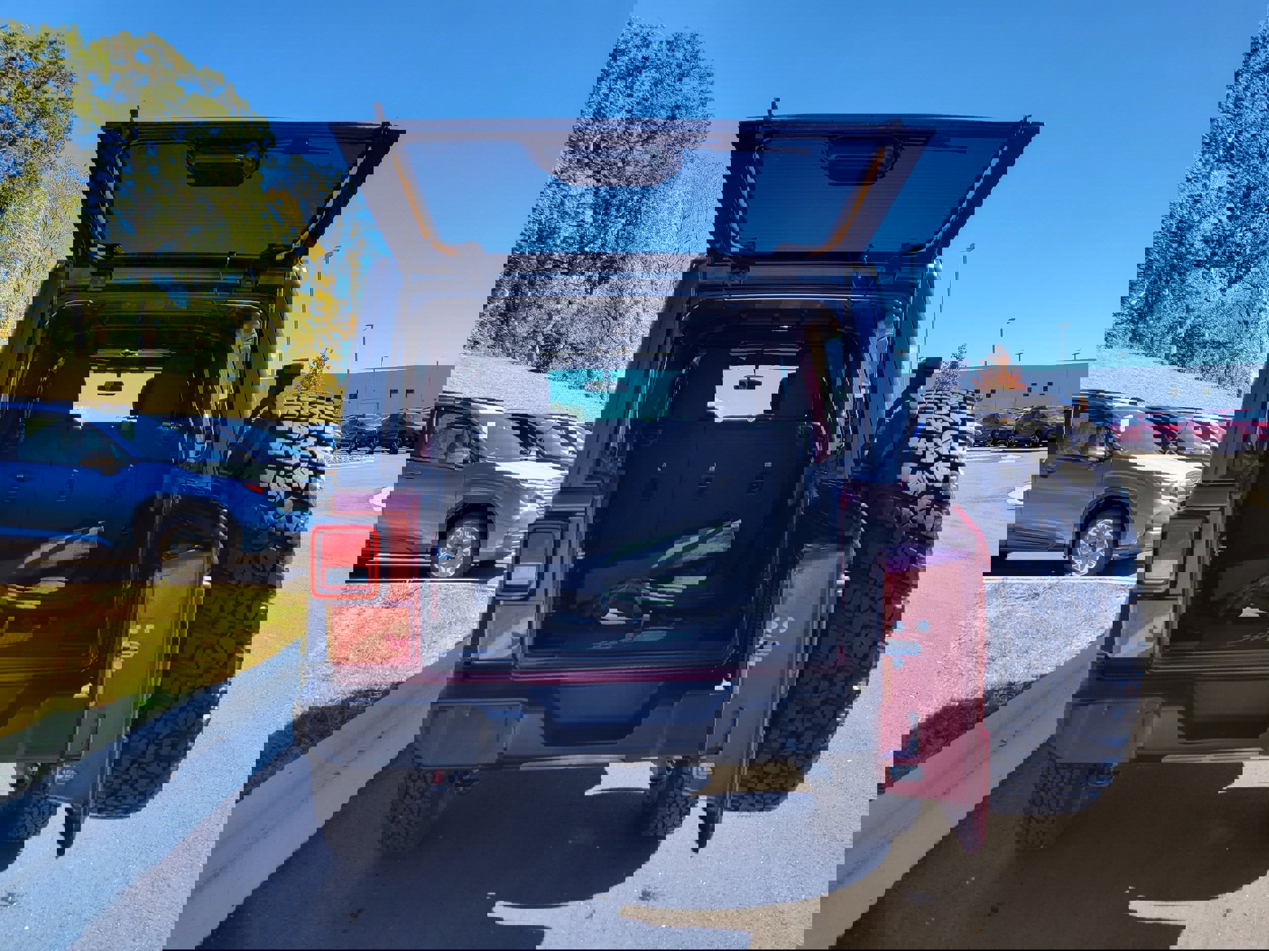 Used 2021 Jeep Wrangler Unlimited Sport image 11