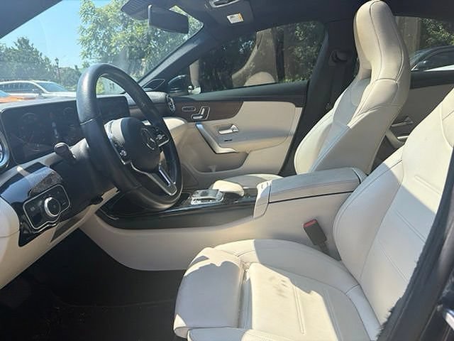 Used 2020 Mercedes-Benz CLA 250 4MATIC image 13