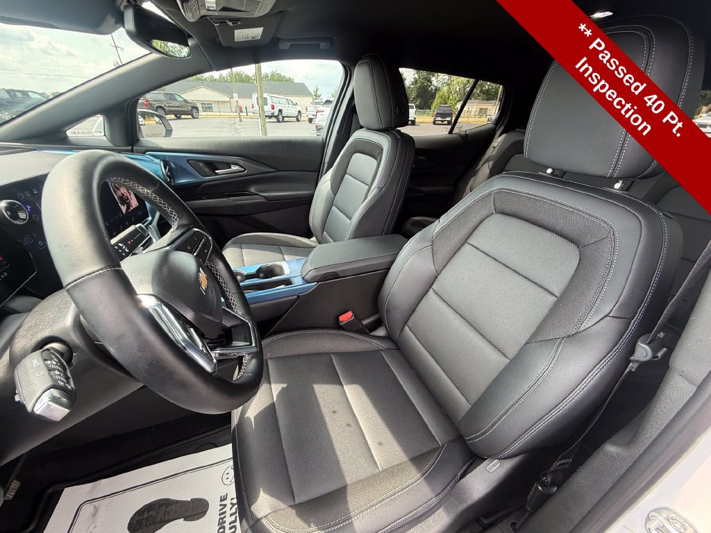 Used 2024 Chevrolet Equinox EV LT w/ LPO, All-Weather Mat Package FWD image 15
