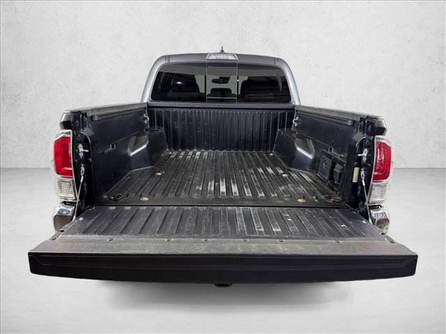 Used 2023 Toyota Tacoma TRD Off-Road AWD/4WD image 18