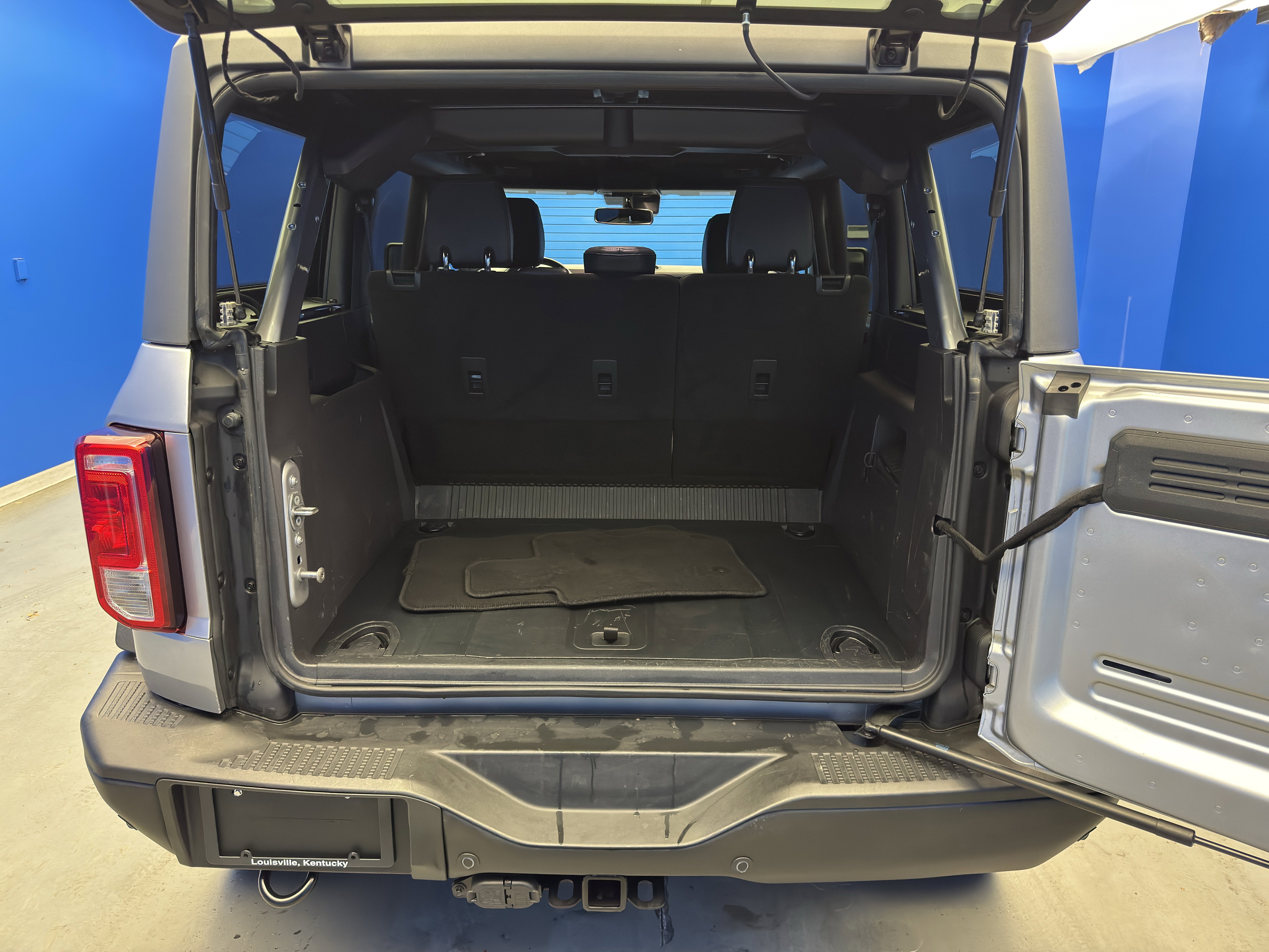 Used 2022 Ford Bronco Black Diamond image 29