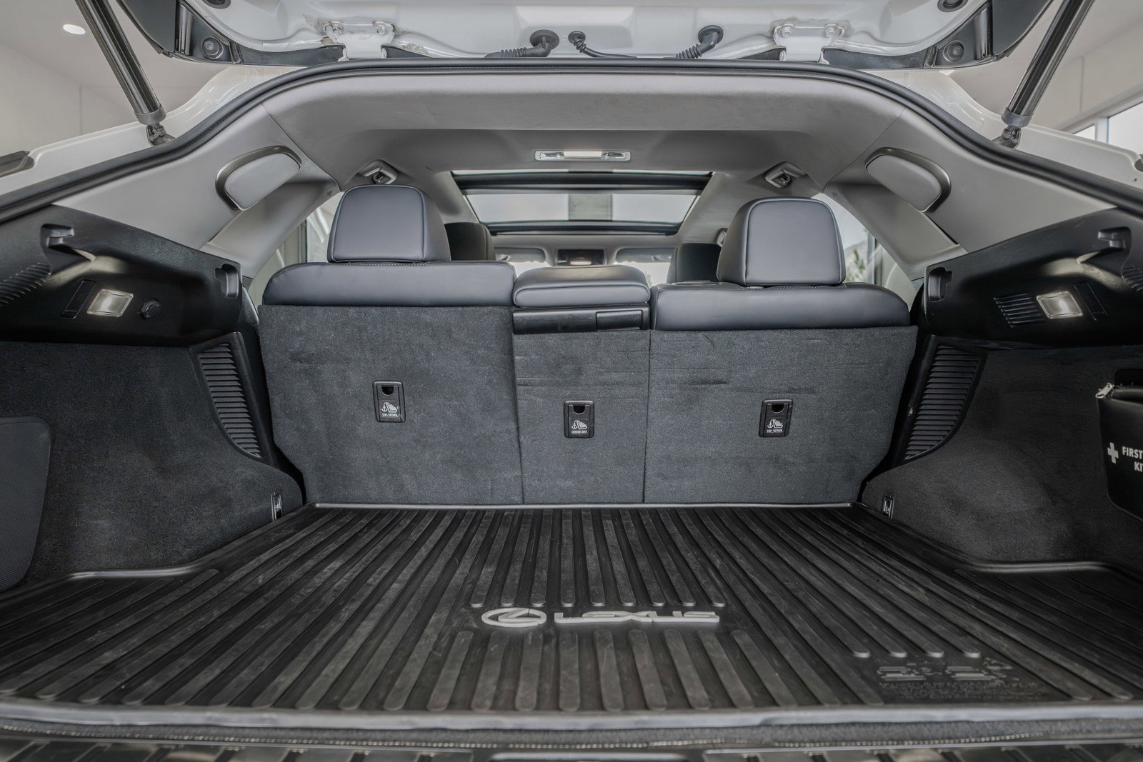 Used 2021 Lexus RX 450h AWD w/ Luxury Package image 33